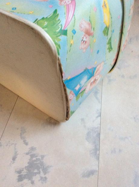 Kufrík na potreby pre bábätko,