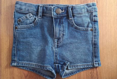 Šortky, reserved,116