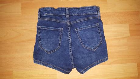 Šortky vel.158, takko,158