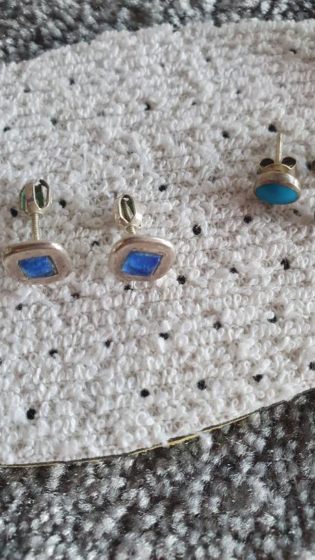 Strieborné náušnice, 