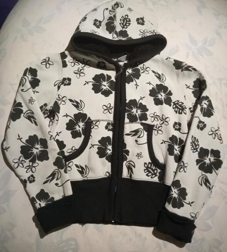 Mikina hruba  tepla146/152, 152