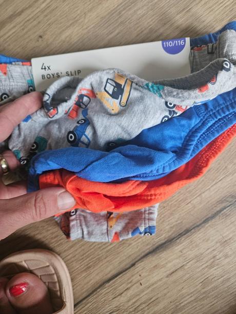 Nove slipy 4ks, c&a, veľkosť 110/116, c&a,110