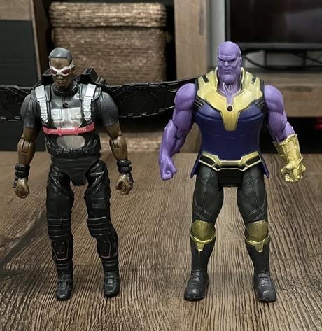 Figurky avengers 16cm, 