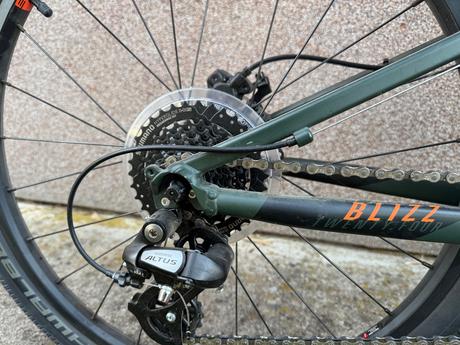 Rock machine blizz jr. 24 detský bicykel, shimano,24