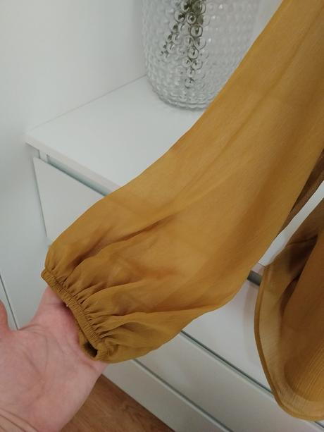 Zara romantická volánová blúzka, zara,s