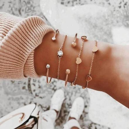 Set 5ks náramkov srdiečka, 