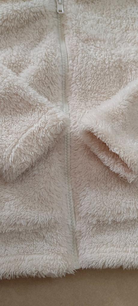 Huňatá mäkkunká mikina, veľ.110,vek 4-5rokov, f&f,110