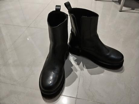 Kožené čižmy, 39