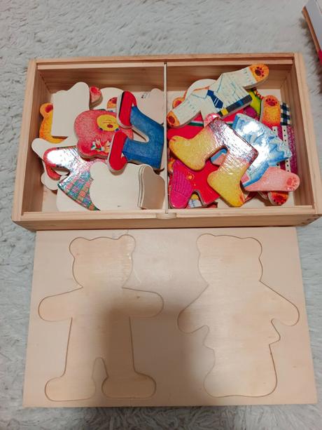 Spoločenská hra /puzzle,