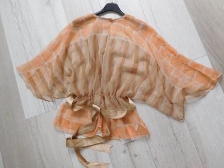 Hnedá blúzočka na plavky, m