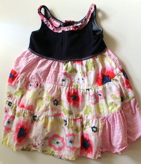 Kvetinkové šaty, 92