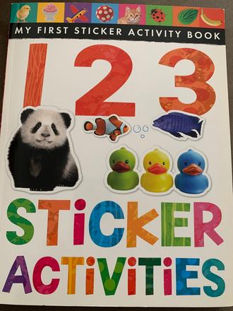Kniha nálepiek - sticker activities,