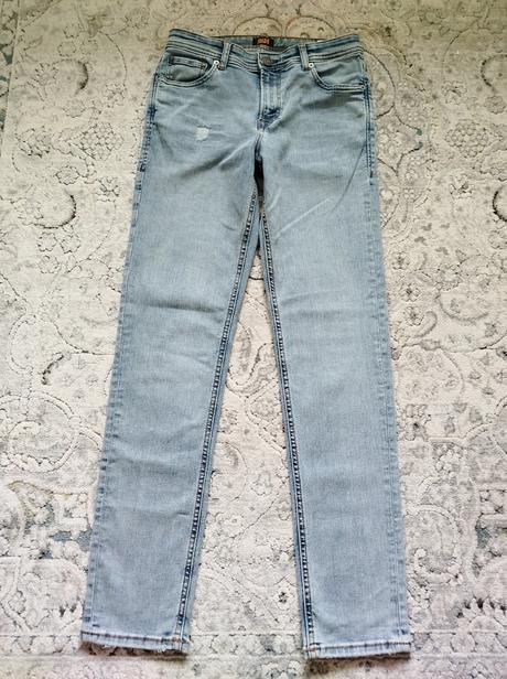 Značkové rifle jack&jones - top stav, 164