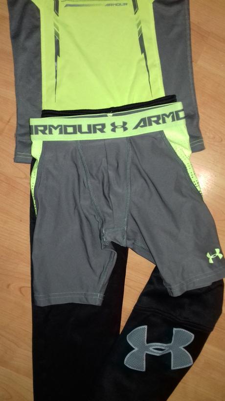 Komplet under armour č.128/7r., under armour,128