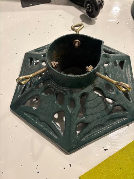 Stojan na vianočný stromček,