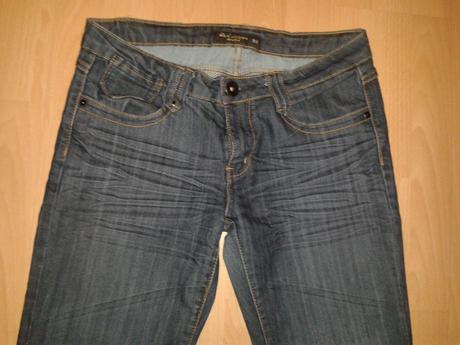 Tmavomodre elasticke rifle, 40