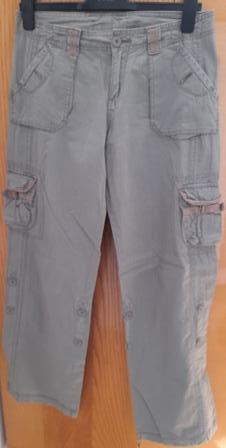 Športové dievčenské kapsače nohavice veľkost  170, 170