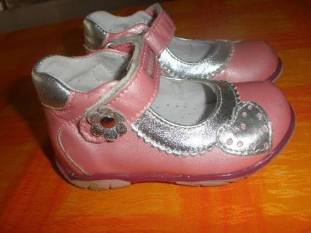 Dievčenské topánočky-renbut, 20