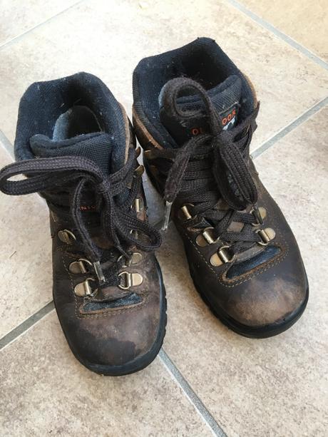 Turistické kožené topánky, 29