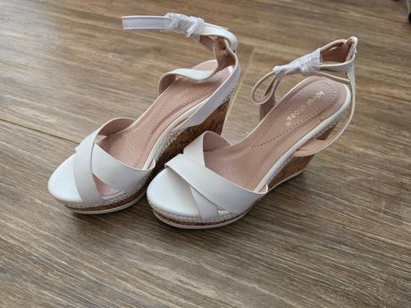 Topánky na platforme č.37, 37