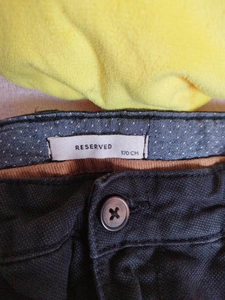 Čierne gate, reserved,170