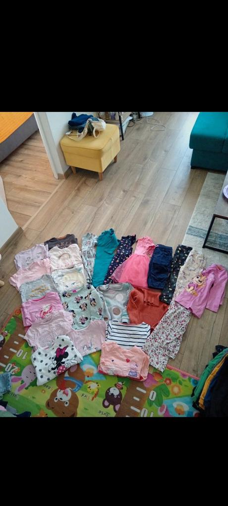 Balík dievčenského oblečenia 116, 104–116