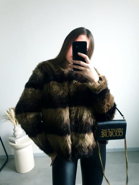 Kožúšok m/l, stradivarius,m