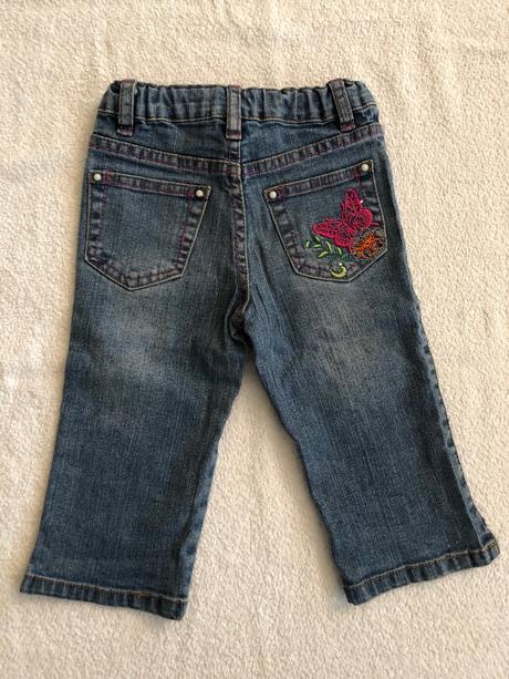 Rifle s motýlikmi, 110