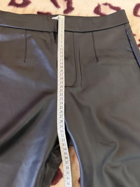 Koženkové nohavice zara veľ.m, veľmi dobrý stav, l, zara,m