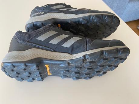Predám prechodné tenisky adidas terrx goratex, adidas,36