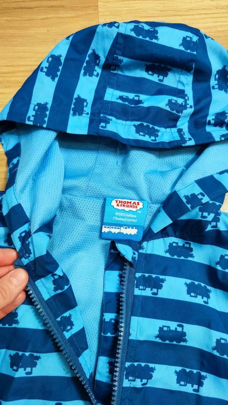 Prechodná bunda s vlacikmi, 104