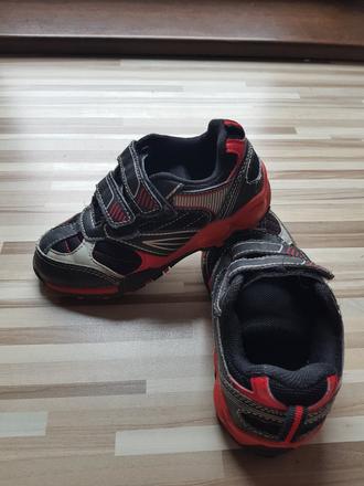 Botasky blikajuce, 29