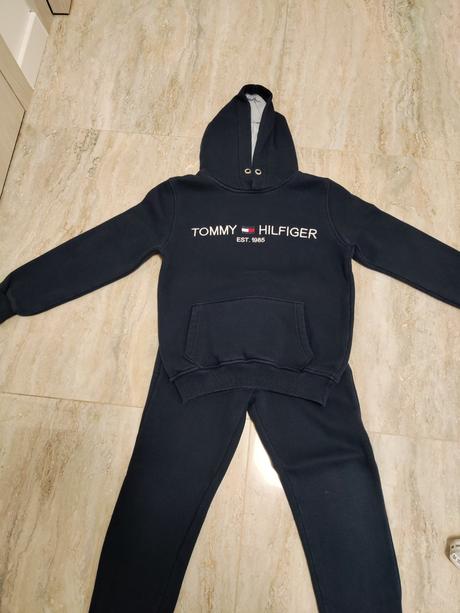 Tepláková súprava, 128