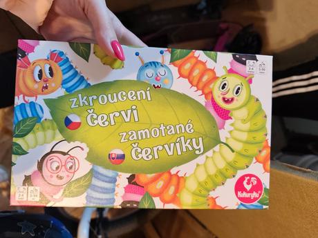 Zamotané červíky,