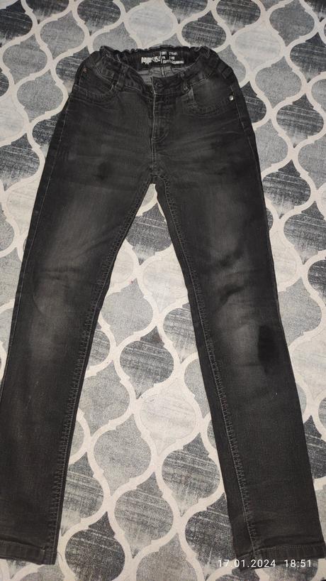 Chlapčenské čierne rifle veľ. 152, pepperts,152