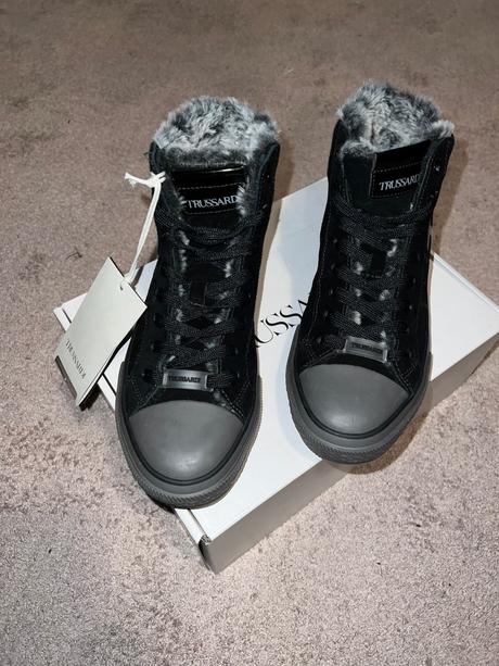 Zateplene kotnikove tenisky trussardi 35, 36