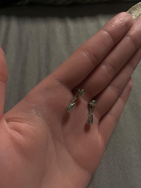 Nausnice kvapky strieborne, 