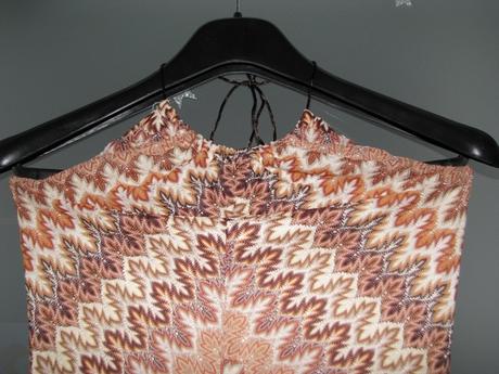 Šaty na zaväzovanie okolo krku banana republic, s