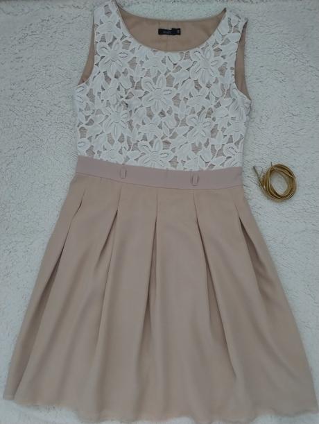 Spoločenské šaty, 38