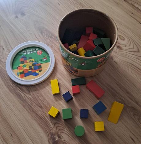 Drevené kocky 65ks, 