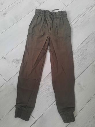 Nohavice, primark,140