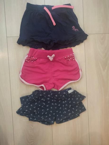 Letné šortky, 104