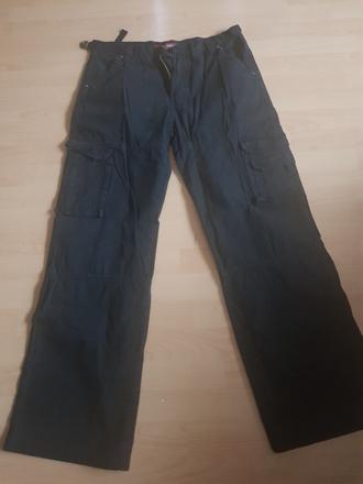 Pánske kapsáče, 36