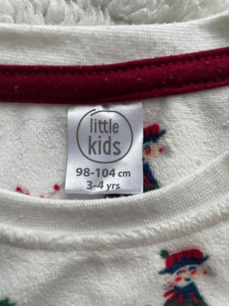 Vianocna plysova suprava, 98