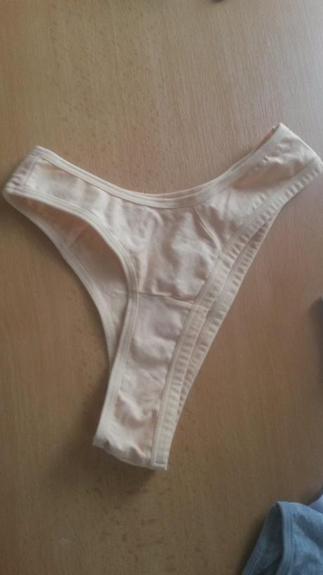 Štvorbalenie nohavičiek, m