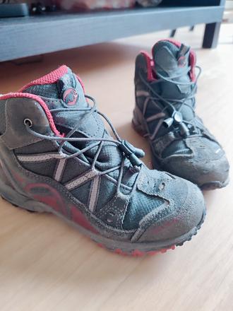 Turistické topánky mammut, 31