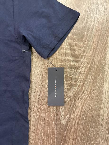 Tommy hilfiger chlapcenske tricko na 10-12 rokov, tommy hilfiger,140