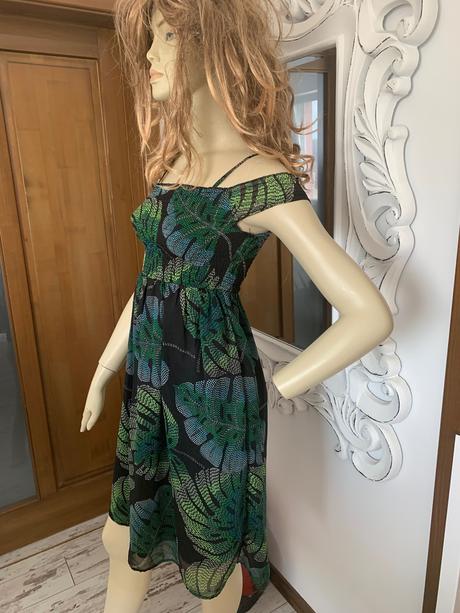 Zelene saty place, m