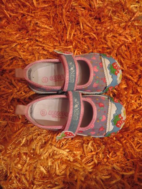 Jahodové topánky, 22