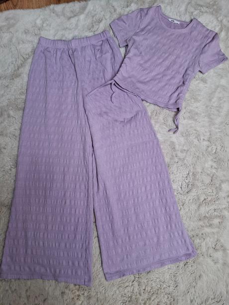 Fialová súprava, sinsay,152